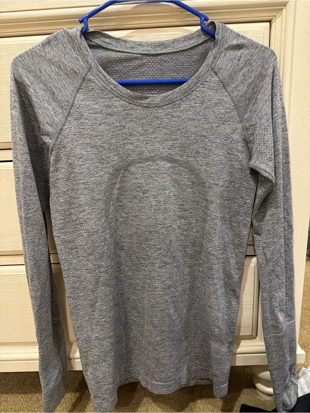 lululemon athletica Gray Marled Long-Sleeve Performance Tee
